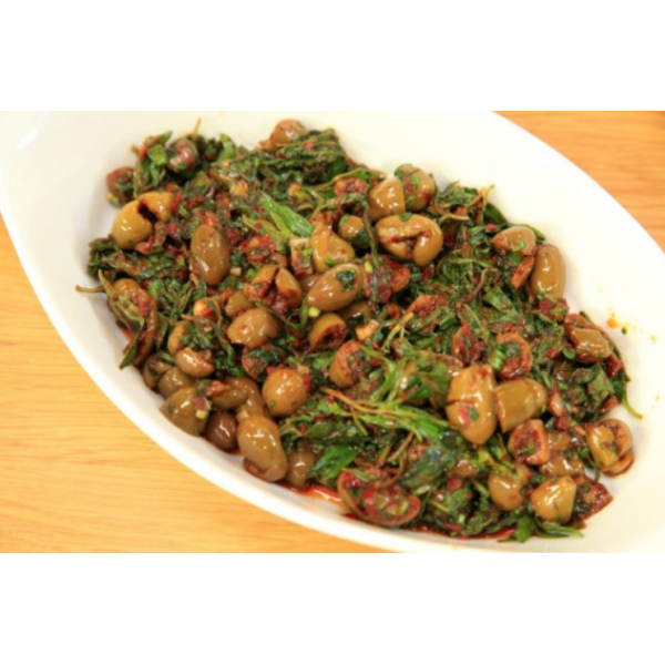 Zeytinli Zahter Salatası Tarifi